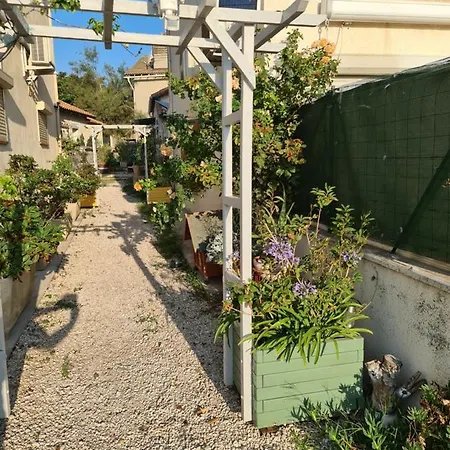 Maison En Bord De Wifi